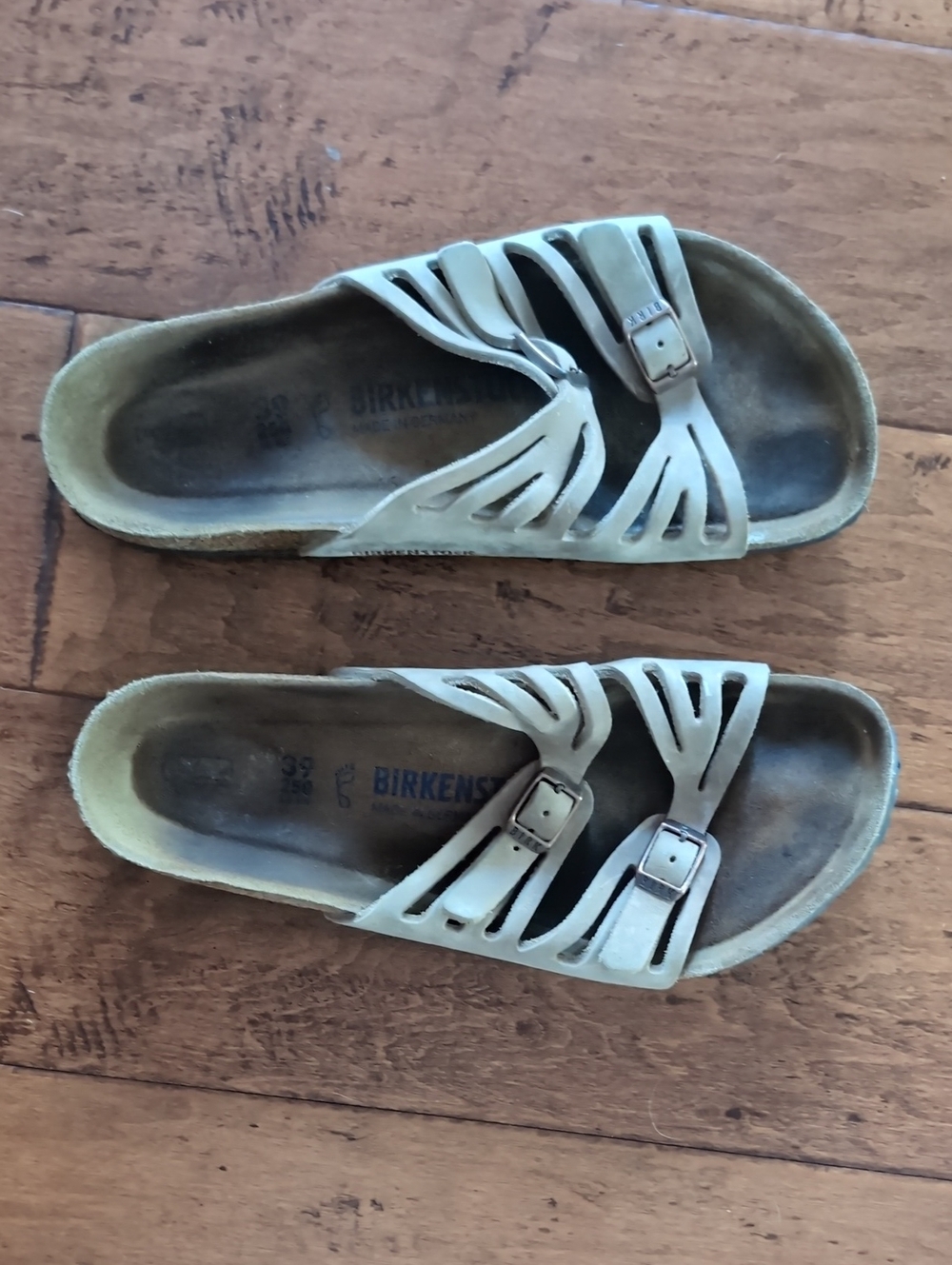 Women's Birkenstock Granada Sandals